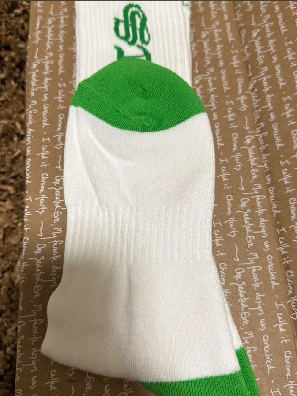 N/A classic white